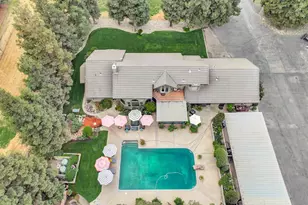 3942 Bentley Rd, Oakdale, CA 95361 - Photo 2
