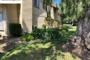 81 Del Prado Cir, Fairfield, CA 94533 - Photo 8