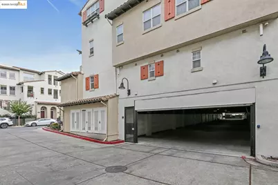 4153 Clarinbridge Cir, Dublin, CA 94568 - Photo 32