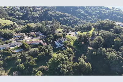 11275 Kerrigan Dr, Oakland, CA 94605 - Photo 20