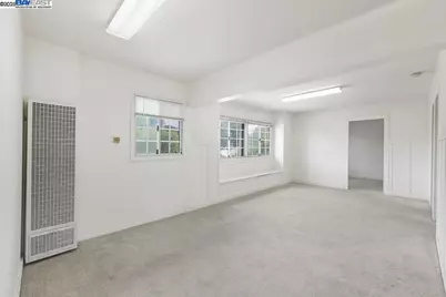 2138 19th Ave, Oakland, CA 94606 - Photo 48
