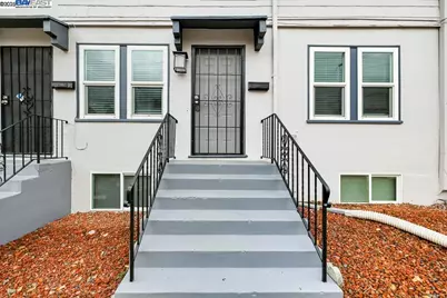 2138 19th Ave, Oakland, CA 94606 - Photo 28