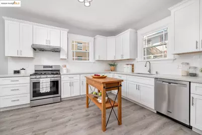 1837 7th Ave, Oakland, CA 94606 - Photo 10