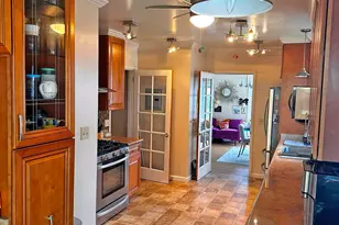 3025 Partridge Ave, Oakland, CA 94605 - Photo 10