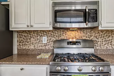 3232 Highpointe Ct, Richmond, CA 94806 - Photo 28