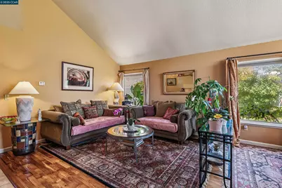 3232 Highpointe Ct, Richmond, CA 94806 - Photo 8