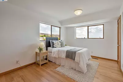 1522 Grand View Drive, Berkeley, CA 94705 - Photo 34