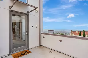 1522 Grand View Dr, Berkeley, CA 94705 - Photo 6