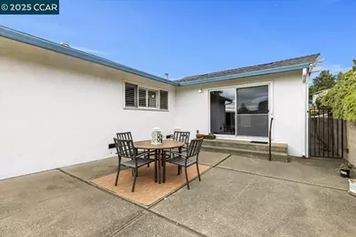 1293 Vistagrand Dr, San Leandro, CA 94577 - Photo 24