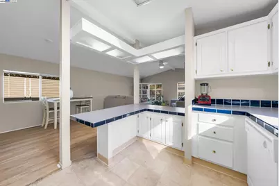 711 Old Canyon Rd. #176, Fremont, CA 94536 - Photo 18