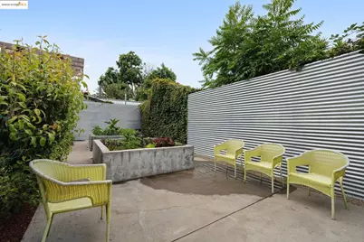 1010 Grayson, Berkeley, CA 94710 - Photo 30