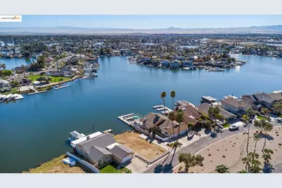 4475 Discovery Pt, Discovery Bay, CA 94505 - Photo 6