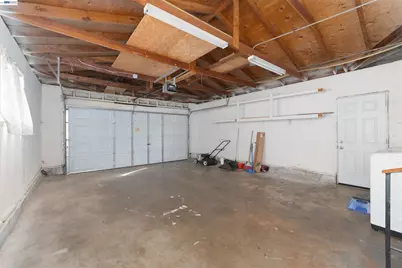 324 Eva Ct, Manteca, CA 95336 - Photo 22