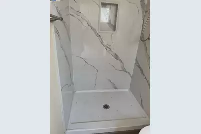 324 Eva Ct, Manteca, CA 95336 - Photo 10