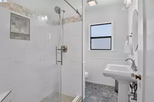 464 Kenilworth Ave, San Leandro, CA 94577 - Photo 52