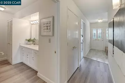 2041 Golden Rain Rd #4, Walnut Creek, CA 94595 - Photo 32