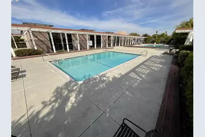 1102 Admiralty Ln, Foster City, CA 94404 - Photo 20