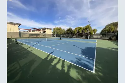 1102 Admiralty Ln, Foster City, CA 94404 - Photo 24