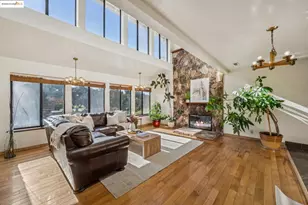 9090 Castlewood St, Oakland, CA 94605 - Photo 6