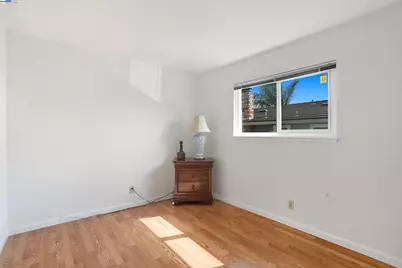 11862 Dublin Green Dr, Dublin, CA 94568 - Photo 30