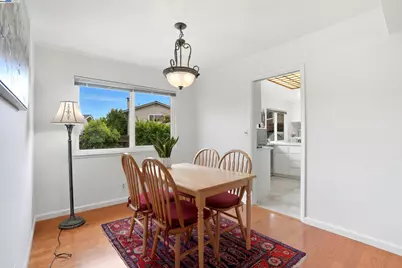 11862 Dublin Green Dr, Dublin, CA 94568 - Photo 10