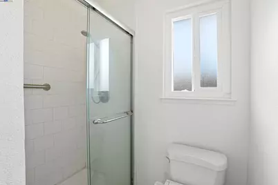 11862 Dublin Green Dr, Dublin, CA 94568 - Photo 26