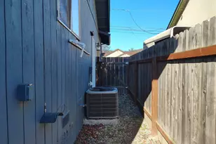 18745 Spyglass Rd, Hidden Valley Lake, CA 95467 - Photo 14