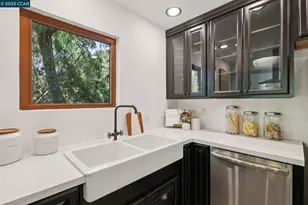 600 Suntree Ln, Pleasant Hill, CA 94523 - Photo 16