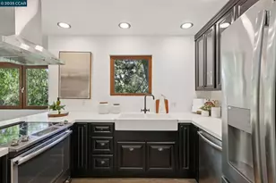 600 Suntree Ln, Pleasant Hill, CA 94523 - Photo 14