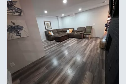 6980 Riverside Blvd, Sacramento, CA 95831 - Photo 4