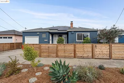 2425 Humphrey Ave, Richmond, CA 94804 - Photo 2