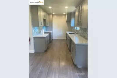 1550 Bancroft Ave #112, San Leandro, CA 94577 - Photo 4