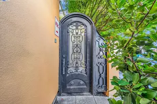 400 Wayne Ave, Oakland, CA 94606 - Photo 10