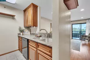 29583 Vanderbilt St, Hayward, CA 94544 - Photo 2