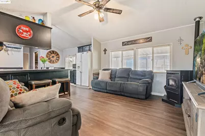 3752 Porter Cir #25, Bethel Island, CA 94511 - Photo 10