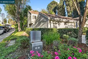 2552 Treeside Way, Richmond, CA 94806 - Photo 6