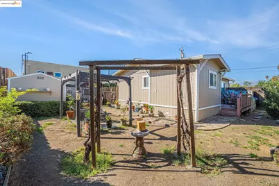2005 C St, Antioch, CA 94509 - Photo 28