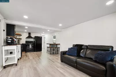 32 Galloway Dr. #32, Concord, CA 94518 - Photo 18