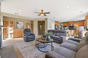 1865 La Fonte Ct, Brentwood, CA 94513 - Photo 20