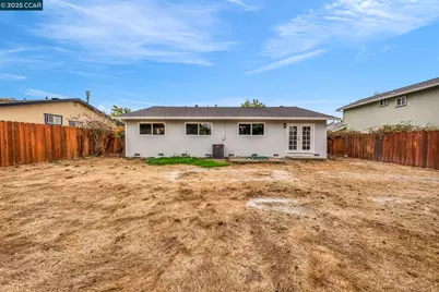 124 Purdue Dr, Vallejo, CA 94589 - Photo 40