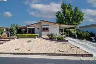 6105 Meiggs Ct, Citrus Heights, CA 95621 - Photo 2