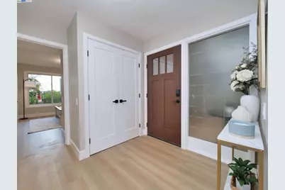 1732 Oakmont Drive #8, Walnut Creek, CA 94595 - Photo 26