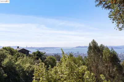 17032 Broadway Ter, Oakland, CA 94611 - Photo 44