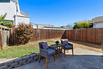 4010 Masterson St, Oakland, CA 94619 - Photo 18