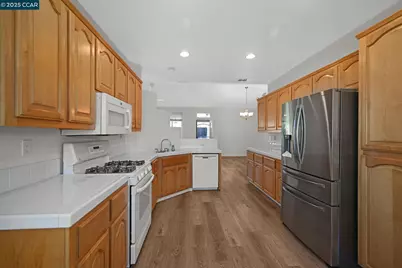 730 Christensen Way, Rio Vista, CA 94571 - Photo 6