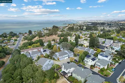 624 Primrose Ter, Pinole, CA 94564 - Photo 34