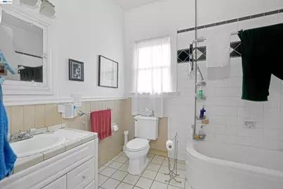 742 B St, Hayward, CA 94541 - Photo 40