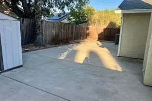 1201 Xandria Dr, Sacramento, CA 95838 - Photo 30