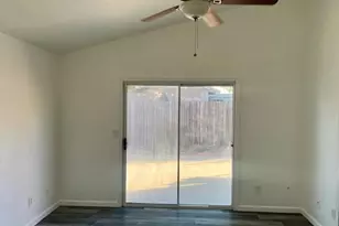 1201 Xandria Dr, Sacramento, CA 95838 - Photo 20