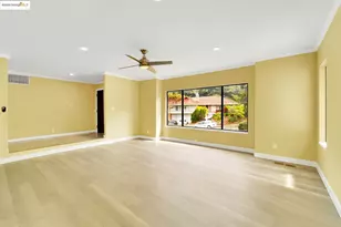 225 Skyline Dr, Vallejo, CA 94591 - Photo 8